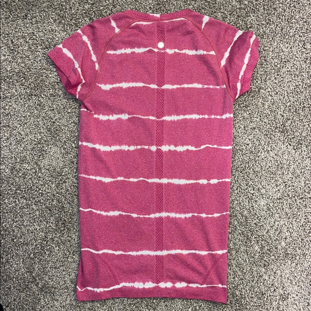 !Lululemon Swiftly Tech - Picture 2 of 2